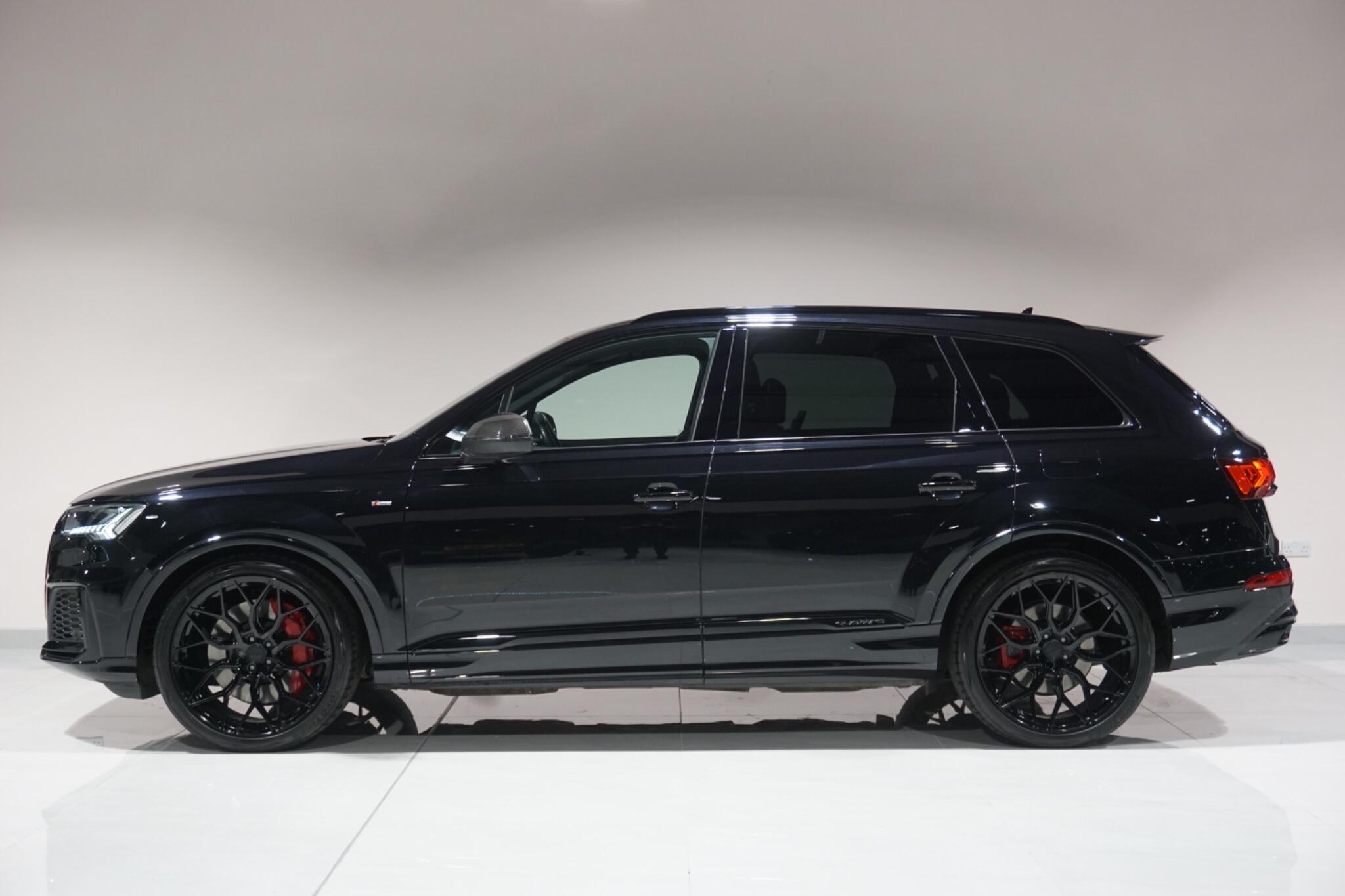 Audi Q7 3.0 TFSIe V6 55 S line SUV 5dr Petrol Plug-in Hybrid Tiptronic quattro Euro 6 (s/s) 17.9kWh (381 ps)